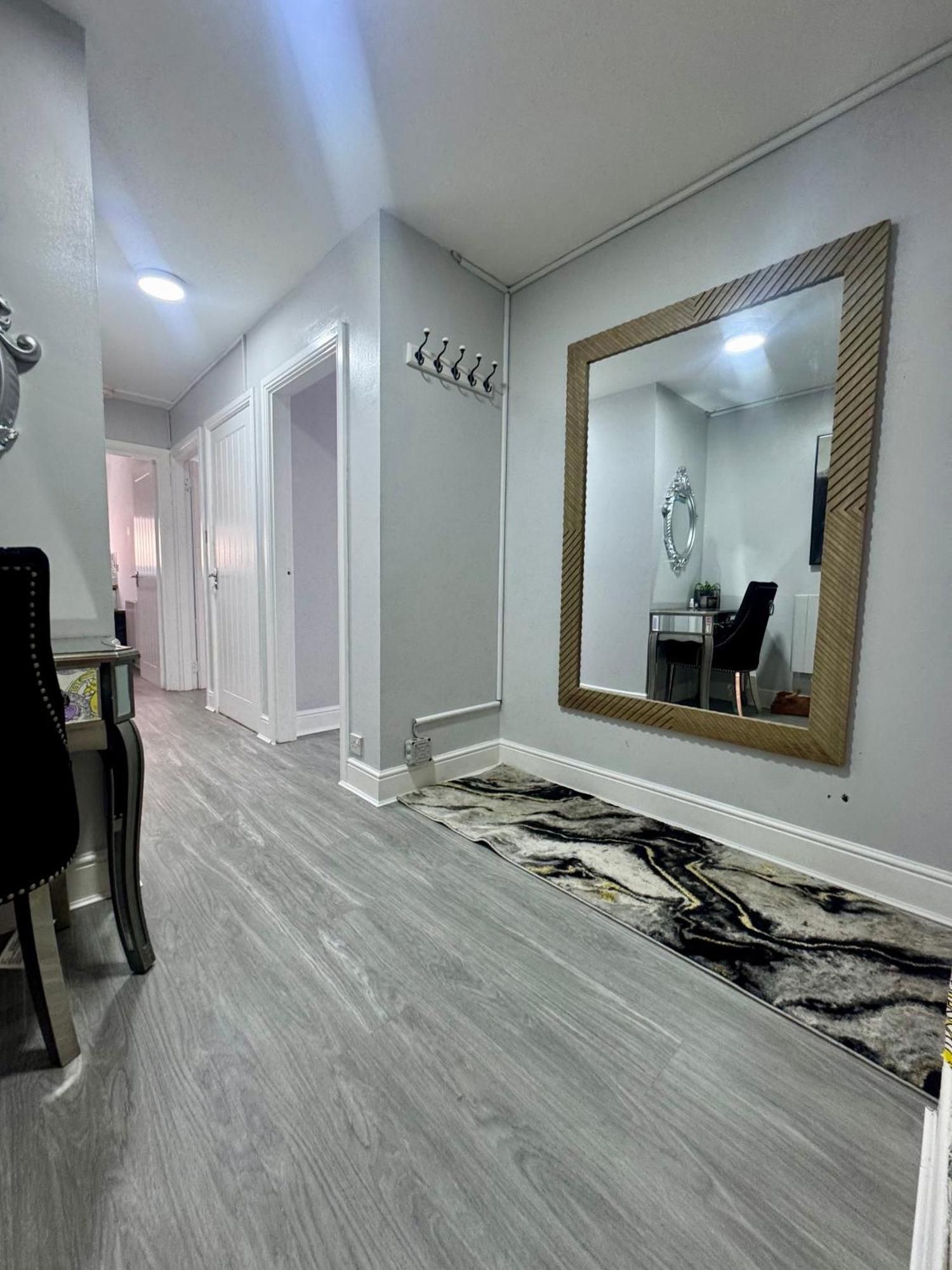 2 Bedroom Apartment At Secc Hydro Free Parking — Photos 2